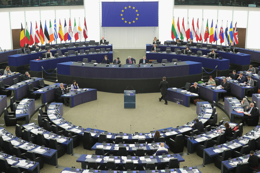Евродепутатите призовават съюзниците от НАТО да спазят ангажимента си към