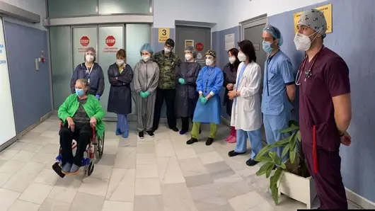Лекарите от "Св. Анна" спасиха жена с Covid-19 след 33 дни на апаратно дишане