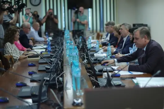Радев наложи вето на спорните поправки, които "възкресиха" Пленума на ВСС