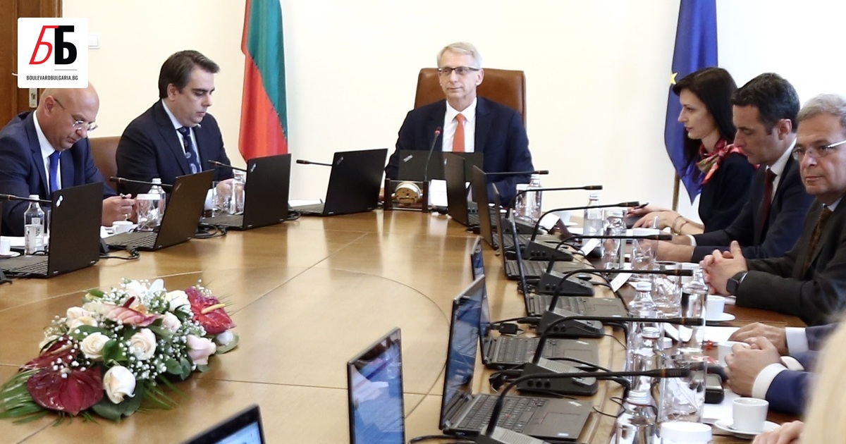 Премиерът Николай Денков е свикал извънредно заседание на правителството в