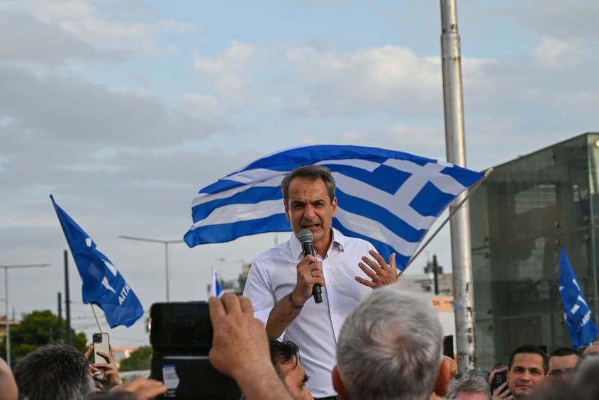 Кириакос Мицотакис е на път да спечели мнозинство и втори премиерски мандат 
