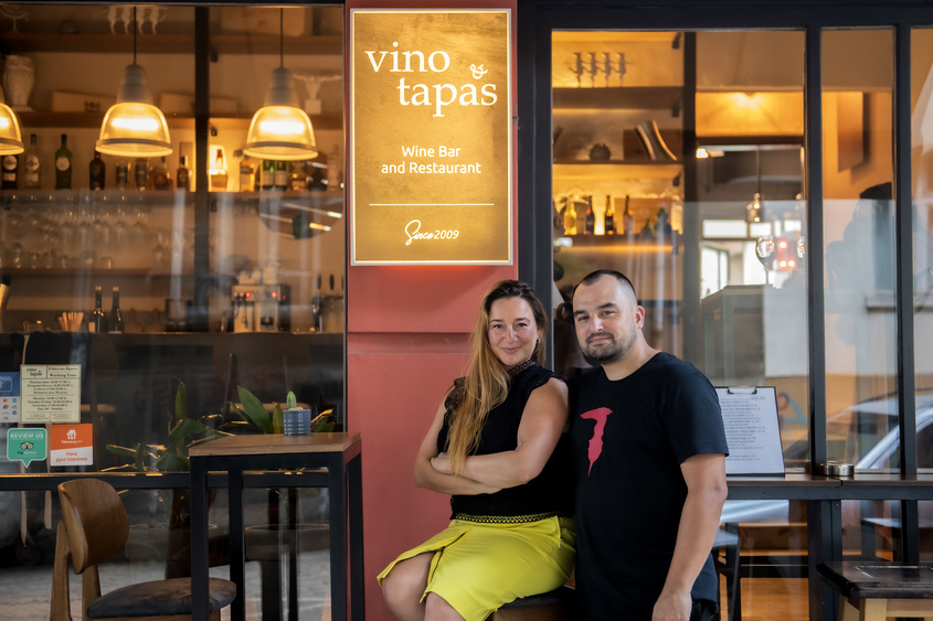 Тя е виното, той храната: „Бизнес великаните“ от Vino & Tapas