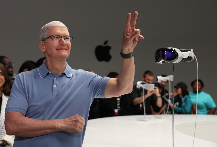 Apple драстично съкращава производството на новите Vision Pro – оказаха се твърде сложни