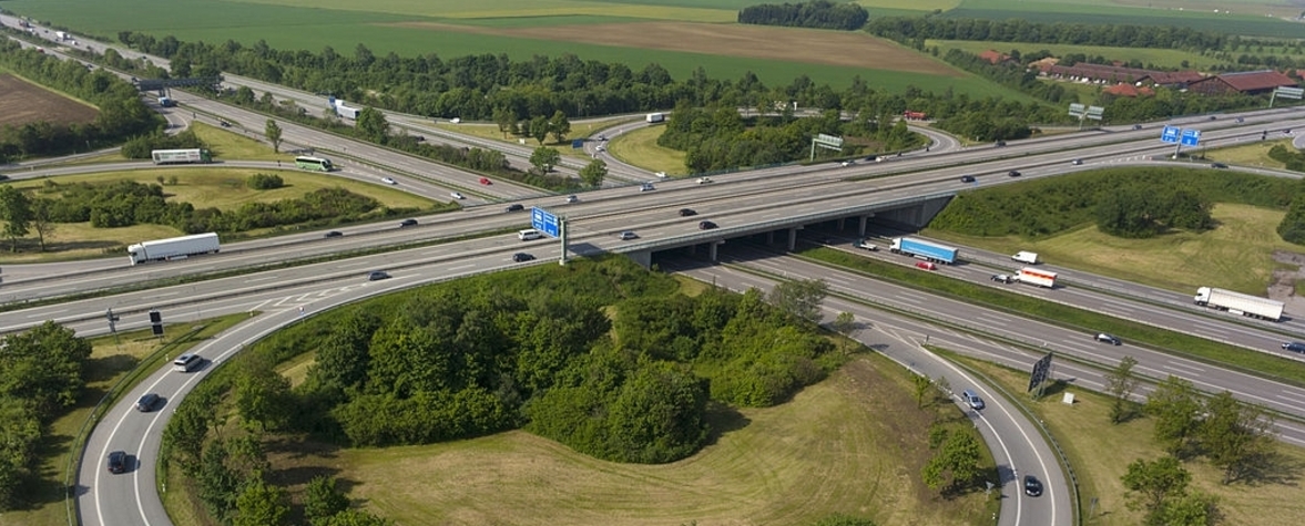 Германия в спор дали да има ограничение на скоростта по магистралите  