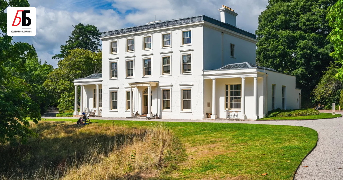 В петък над 100 души са били блокирани за няколко