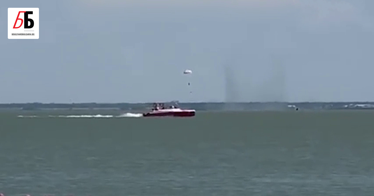 Руски щурмовик Су-25 катастрофира в Азовско море - Важно днес ...