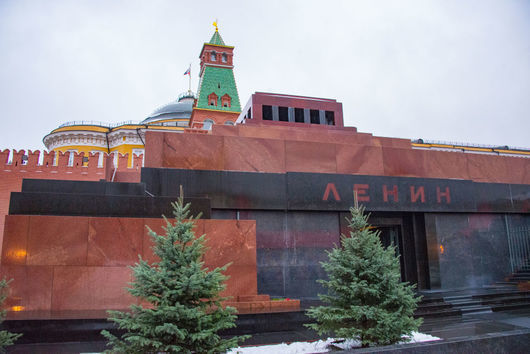 Русия арестува мъж, опитал да подпали мавзолея в Москва