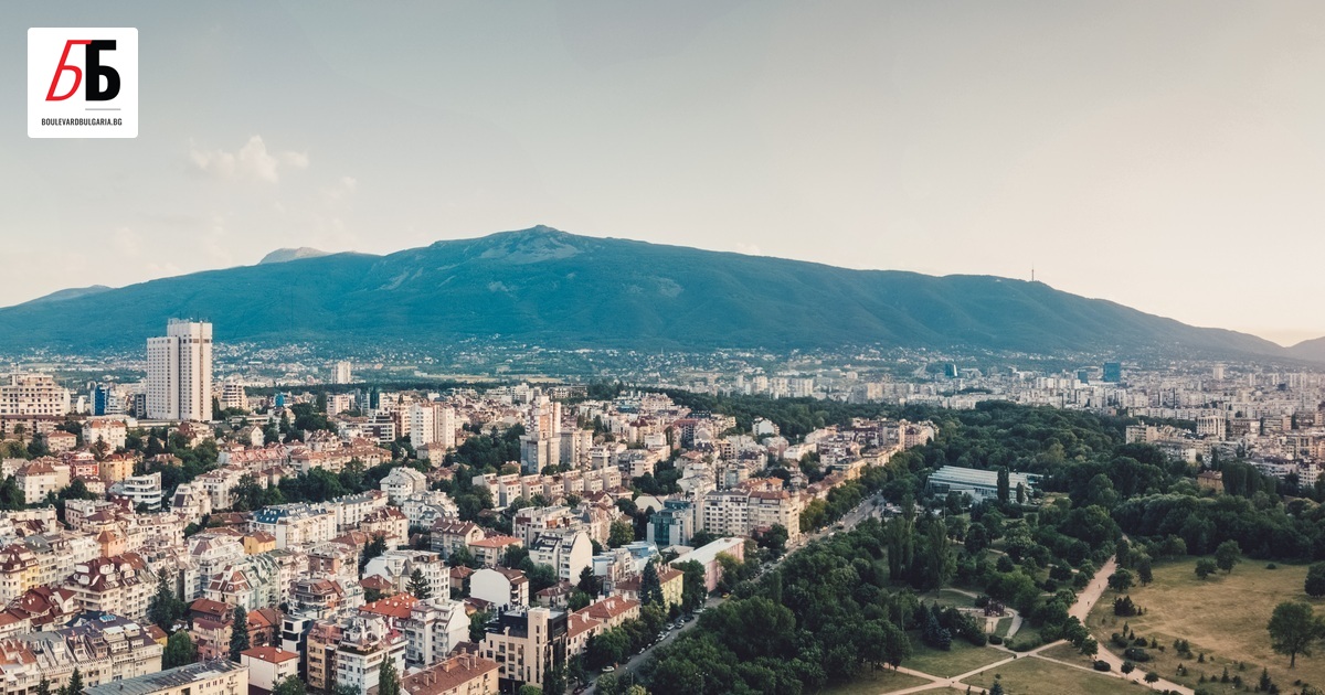 Метеоролозите от НИМХ предупреждават за сериозни горещини в четвъртък в