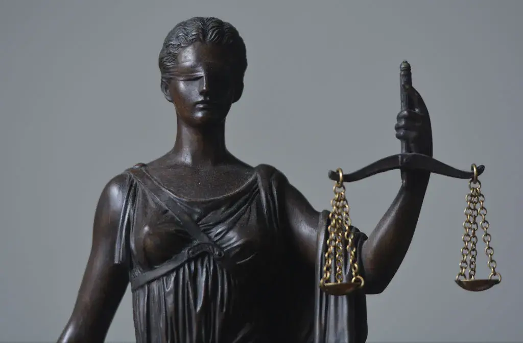Прокурорът по делото в Стара Загора сам е поискал освобождаване на нападателя