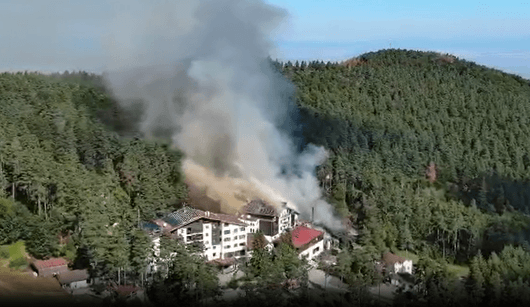 Пожар е избухнал в хотел край родопската хижа Здравец намираща