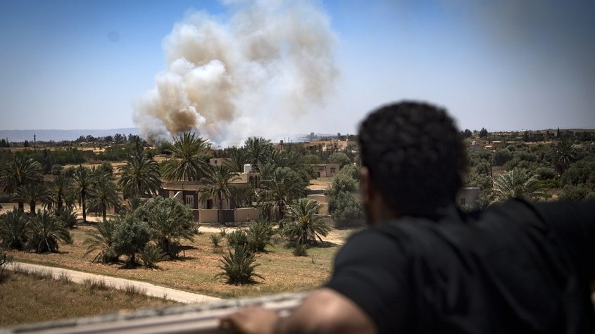 Войната за най-ценния ресурс на Либия