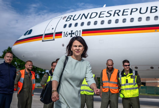 Пътуването на германския външен министър Аналена Бербок представител на Зелените
