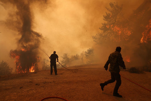 Български екипи ще помагат за потушаването на пожарите в Гърция