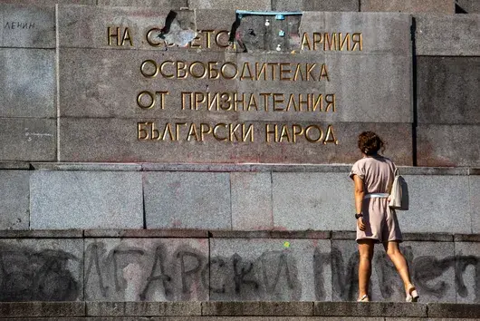 Фандъкова поиска още полицаи около ПСА заради мача на "Левски" и "Айнтрахт"