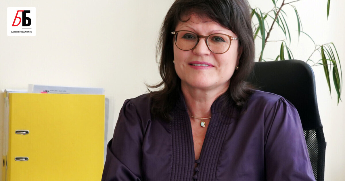 Министърът на здравеопазването проф. д-р Христо Хинков е освободил от