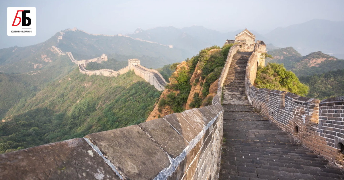 Част от Великата китайска стена е сериозно повредена от строителни