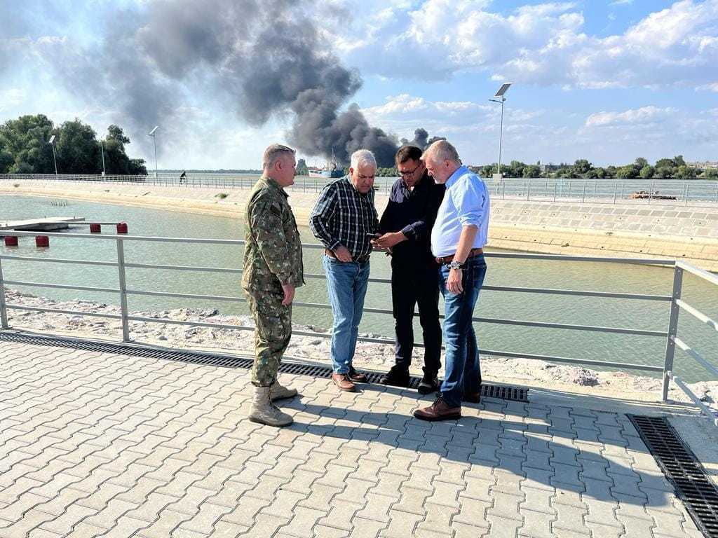 ​​​​​​​Румъния потвърди за отломки от дрон на своя територия. Проверява руски ли са, НАТО наблюдава