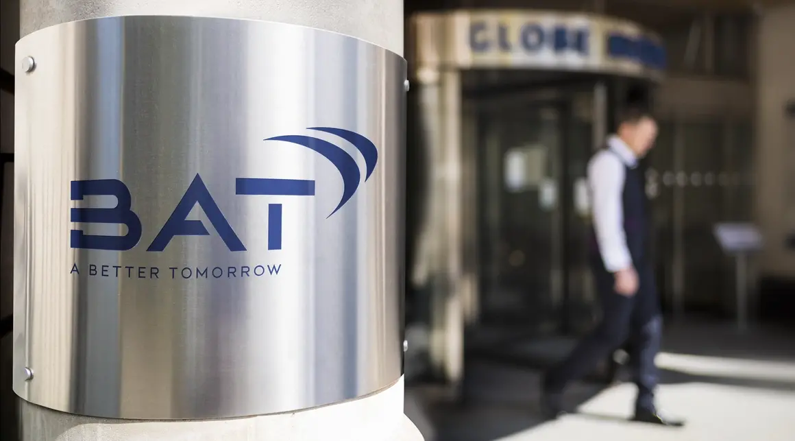 И British American Tobacco продава бизнеса си в Русия