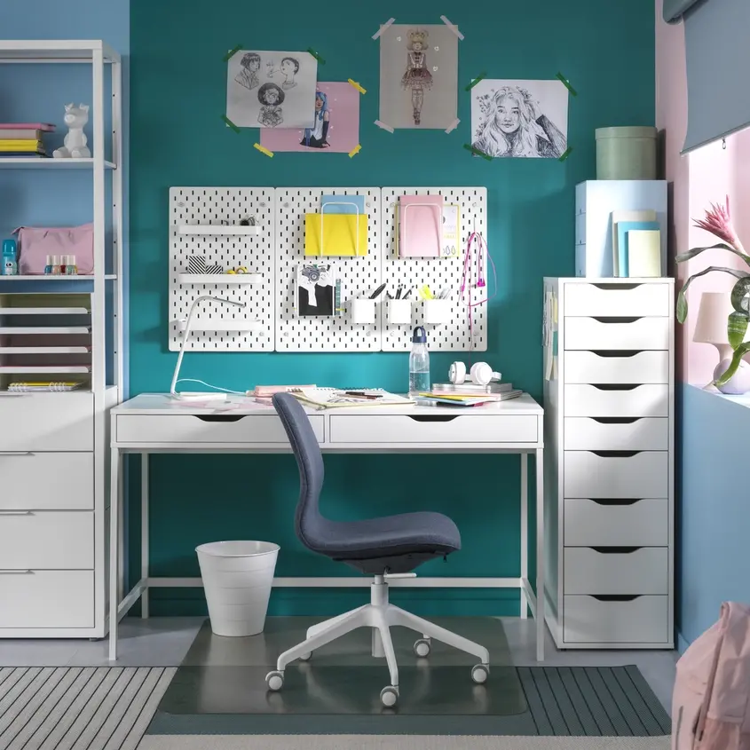 Ikea бюро Alex