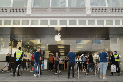 Сред хаоса в САЩ: Apple проследява и блокира всеки откраднат iPhone