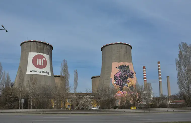 Авария остави хиляди домакинства на студено, някои трети ден са без парно
