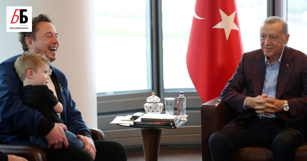 Турският президент Реджеп Тайип Ердоган използва времето си в Ню