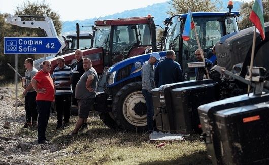 Блокади в цялата страна заради протест на земеделците