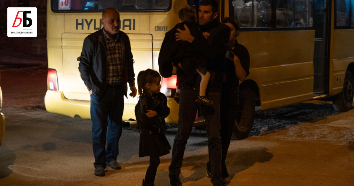 Повече от 200 души са ранени при мощна експлозия в