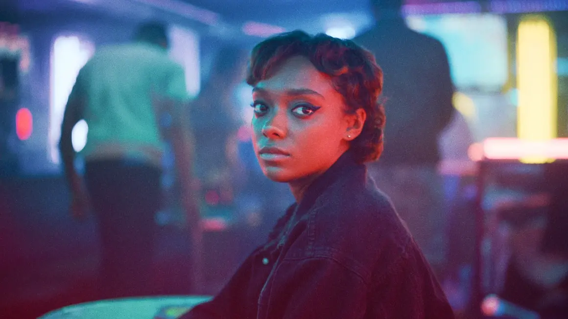 Everything Now, сезон 1 (Netflix) - 5 октомври