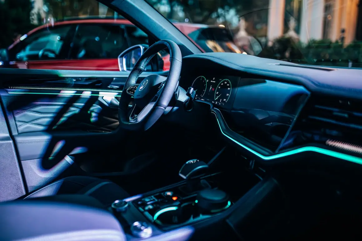 Обновен интериор