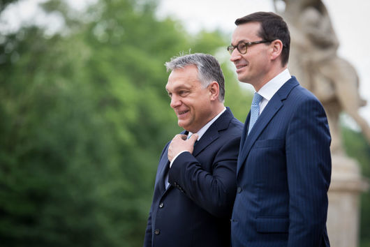 Орбан и Моравецки обединиха усилия, за да блокират декларация на ЕС за миграцията