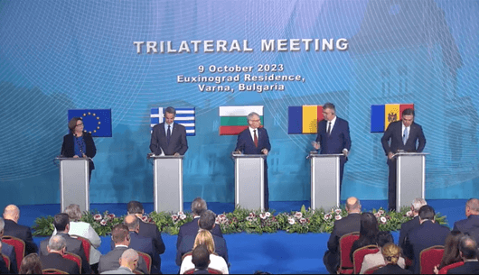 Премиерът Николай Денков се срещна с правителствените ръководители на Гърция