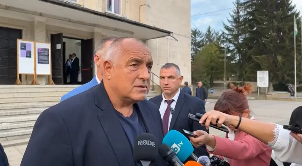 Борисов се закани на Асен Василев, след като МФ опроверга Хекимян за бюджета на София