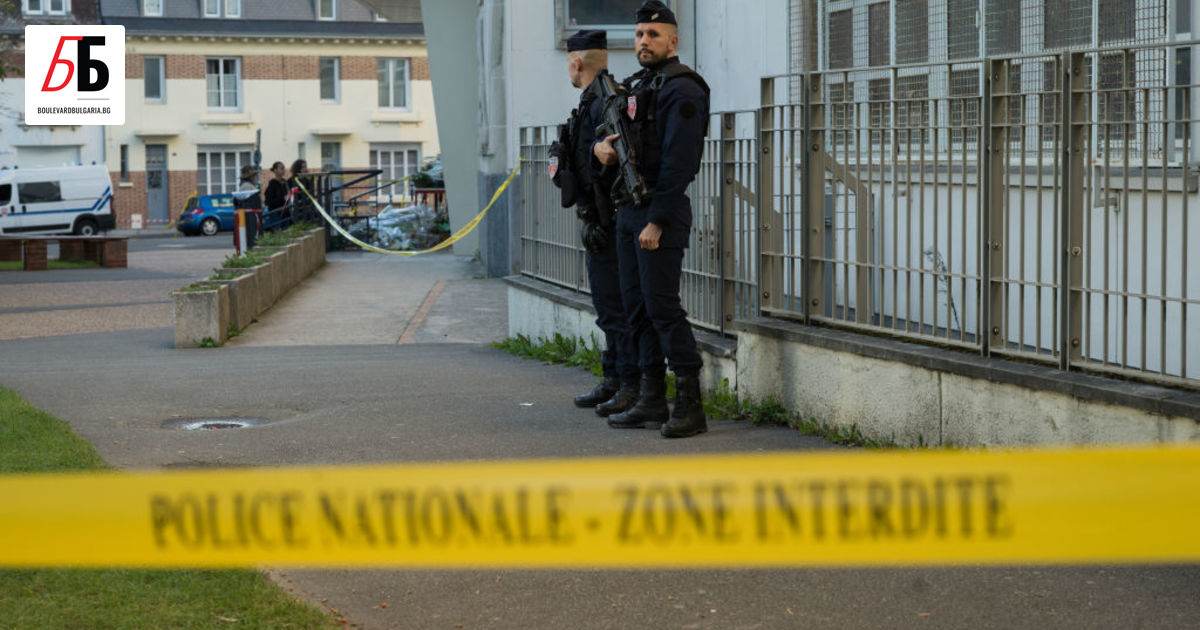 Френските власти започват проверки, с които да установят кои чужденци