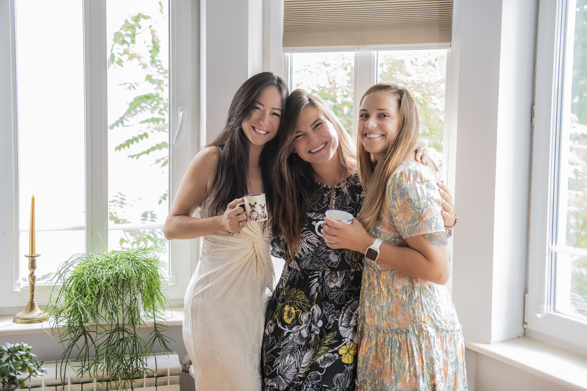 Оля Минева, Даня Лам, Таня Жотева, Pandora "Sisterhood project"