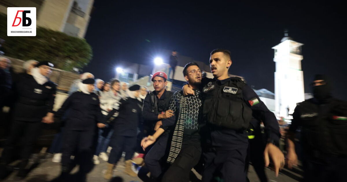 Извършени са нови удари срещу обекти на Хизбула по границата