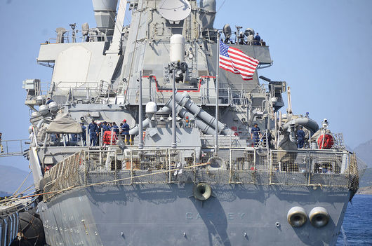 Американският военен кораб USS Carney e ликвидирал три крилати ракети