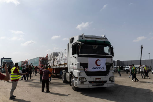 Втори конвой от камиони превозващи хуманитарна помощ е влязъл в