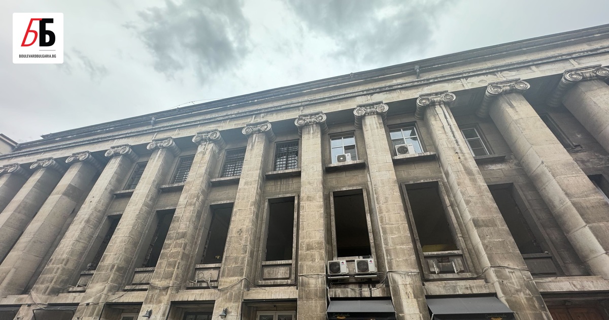 Възможно ли е част от сградата на бившето Военно издателство