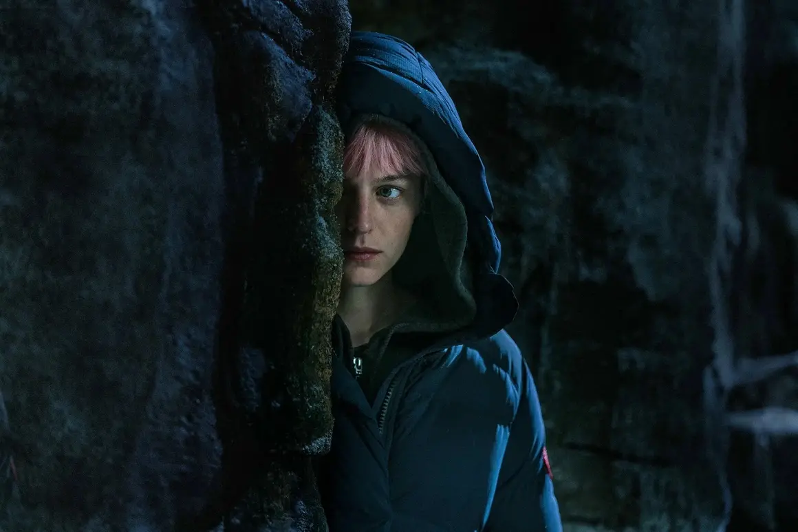 A Murder at the End of the World, сезон 1 (Hulu) - 14 ноември