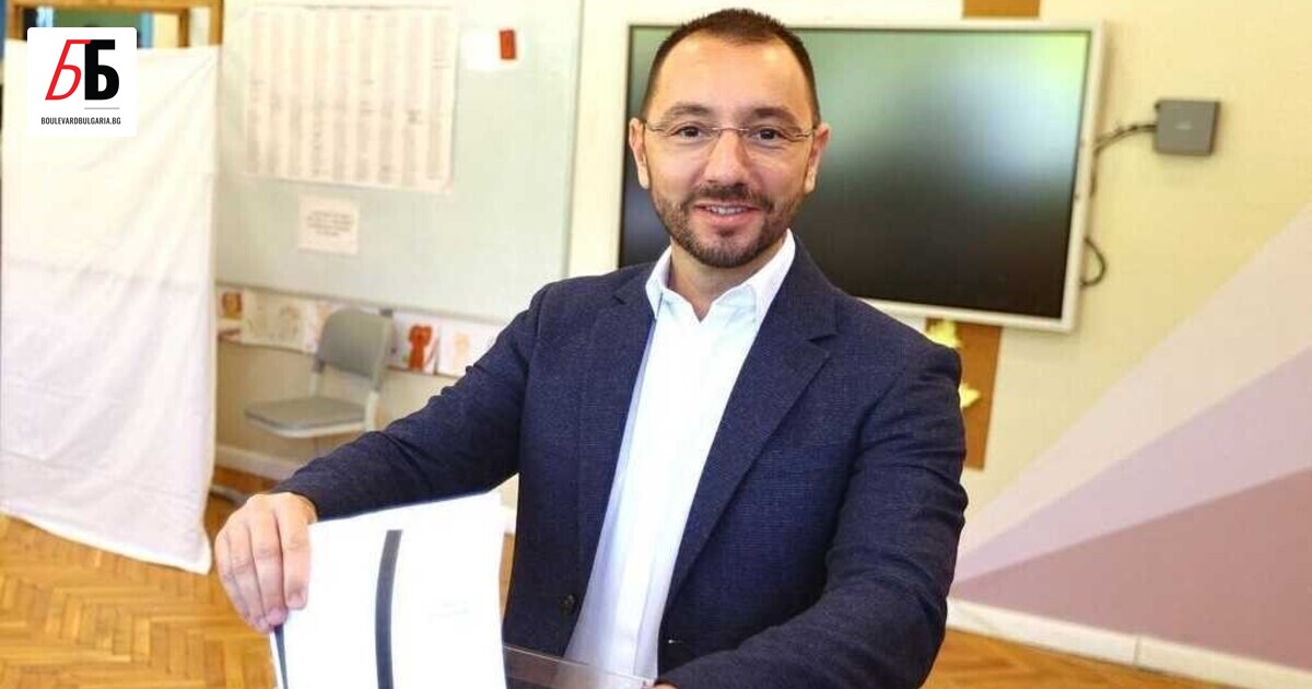 Кандидатът за кмет на София от ГЕРБ Антон Хекимян призна