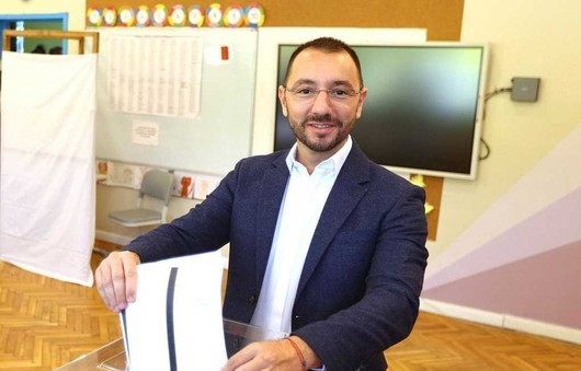 Антон Хекимян призна загубата и обяви вота в София за "притеснителен"