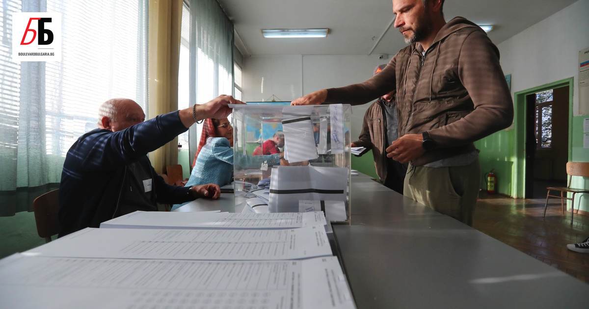 Избирателната активност на местните избори към 16:00 ч. е 33,94%