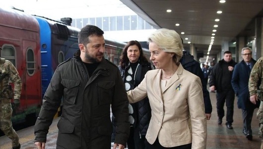 Фон дер Лайен пристигна в Киев преди ключов доклад за напредъка на Украйна към ЕС