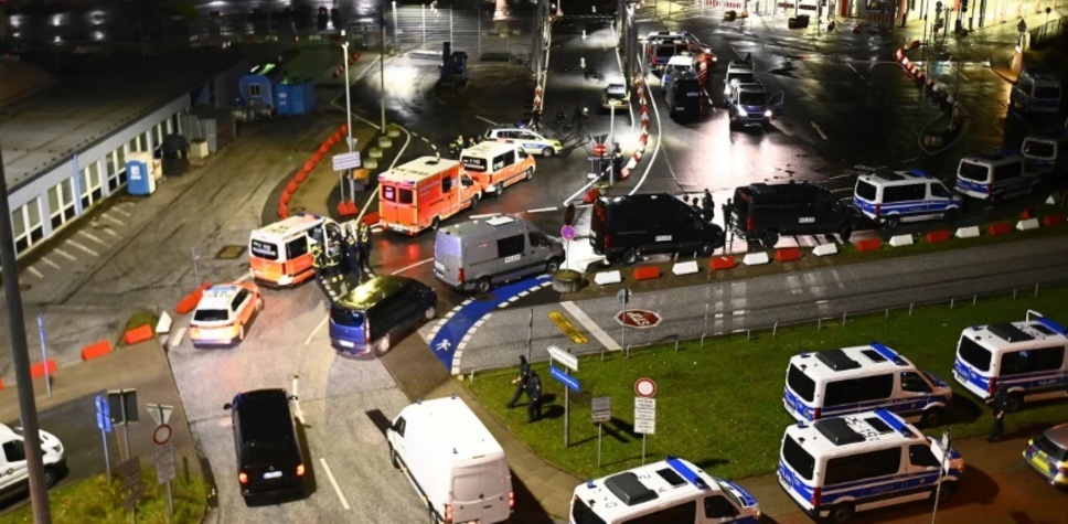 След 18 часа - Приключи заложническата криза на летището в Хамбург (Обновена)