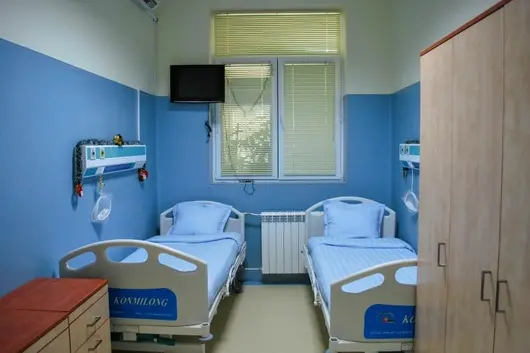 Детската онкохематология в ИСУЛ е без топла вода от месеци. "Завъртяха крана" едва след масово възмущение във FB