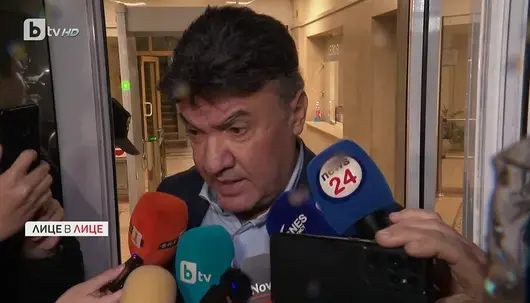 Народното събрание привика Боби Михайлов на изслушване, докато БФС още бави конгреса