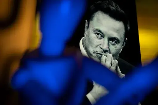 X/Twitter изгуби ключови рекламодатели след антисемитски скандал с Мъск