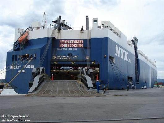 Отвлечените моряци от "Galaxy leader" ще се върнат в България