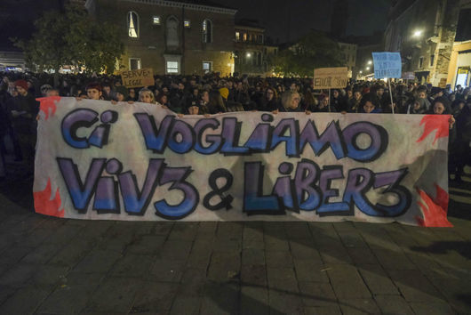 "За Джулия не пазете мълчание, за Джулия запалете всичко": как последното убийство на жена събуди Италия